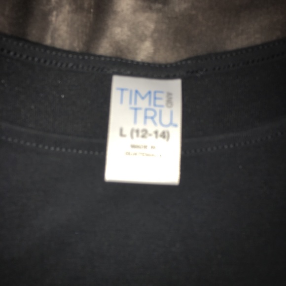 Time and Tru Ruffle Top - Picture 6 of 8